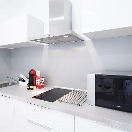 Aspalathos Centar - Center, A Few Minutes' Walking Distance To The Unesco Palace, Parking Lot In Front Of The 아파트