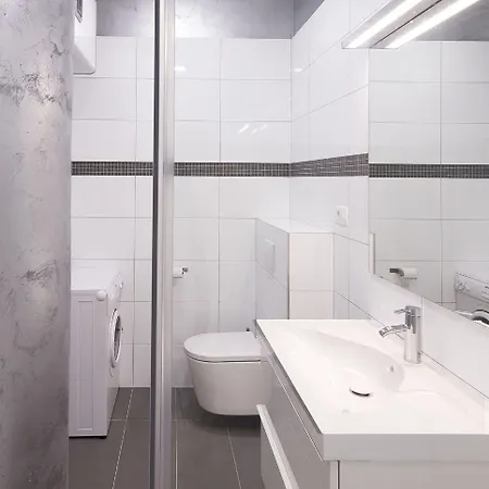 아파트 Aspalathos Centar - Center, A Few Minutes' Walking Distance To The Unesco Palace, Parking Lot In Front Of The