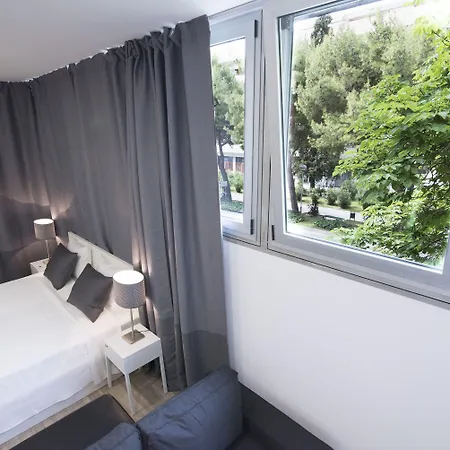 아파트 Aspalathos Centar - Center, A Few Minutes' Walking Distance To The Unesco Palace, Parking Lot In Front Of The