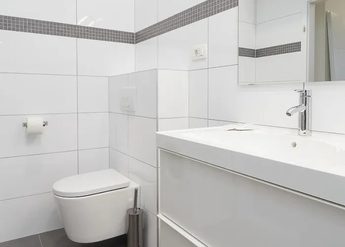 Appartamento Apartment Aspalathos Centar Holiday Home Split - City Center, A Few Minutes' Walking Distance To The Unesco Palace, Parking Lot In Front Of The Apartment